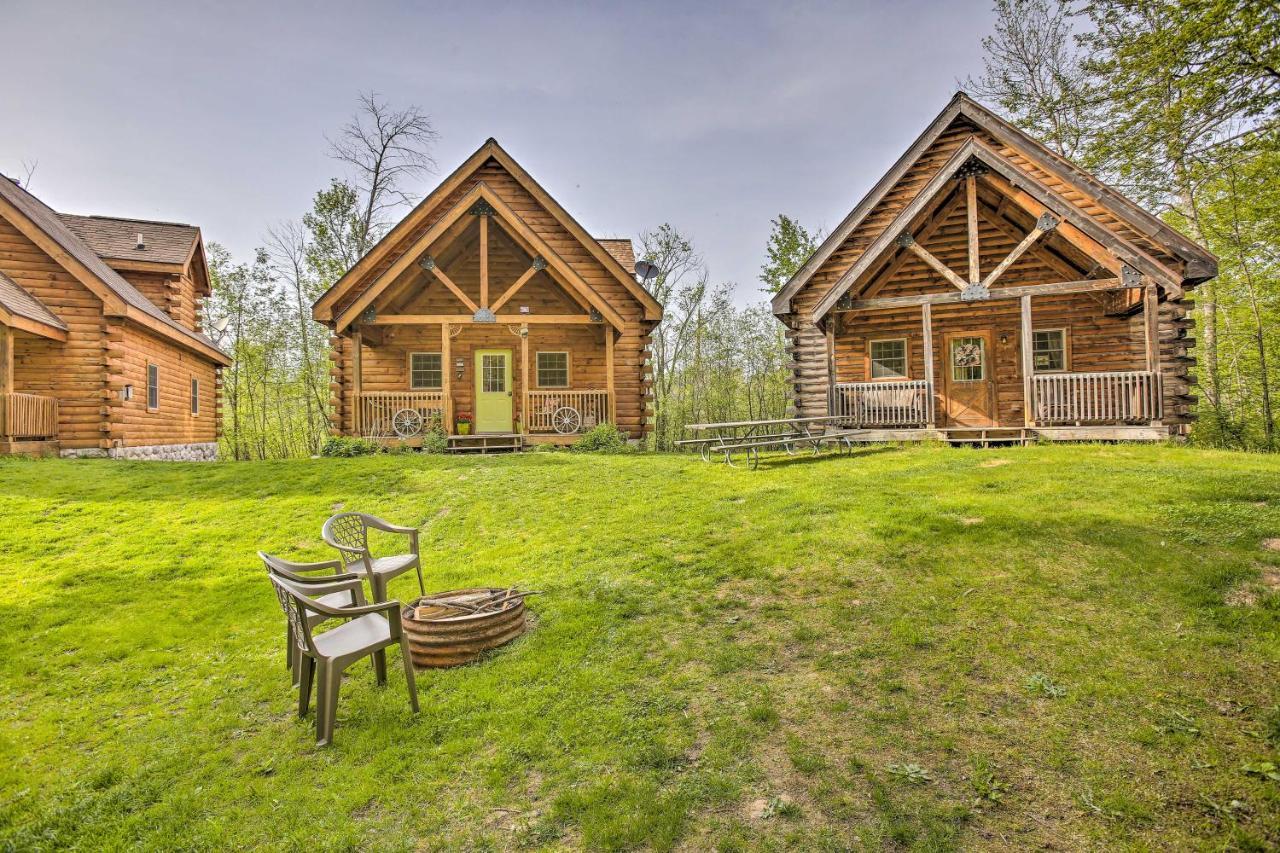 Resort Cabin With Fire Pit Golf, Hike And Play! Rothbury Kültér fotó